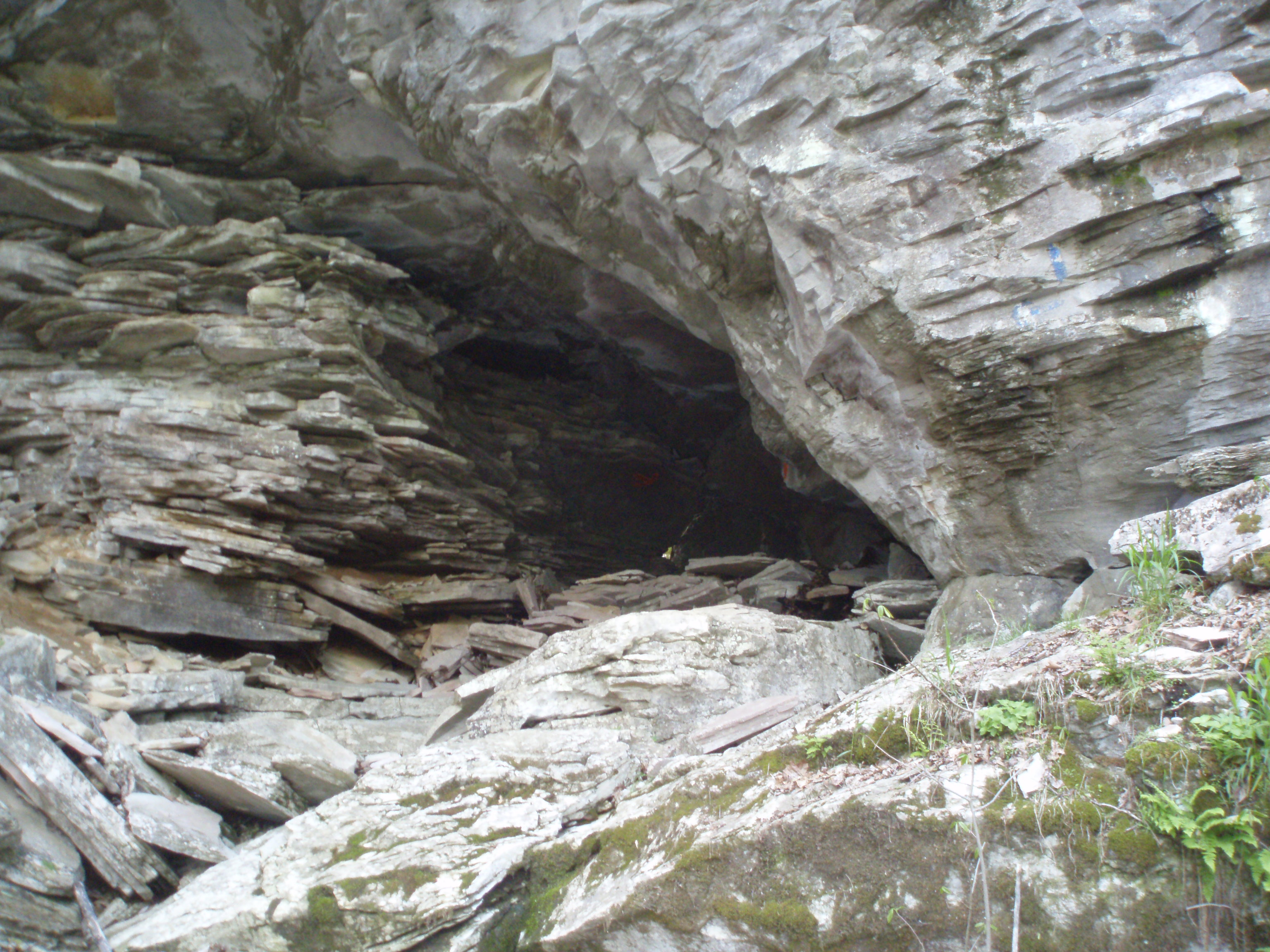 Shangra La Arch